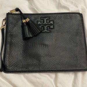 Black Tory Burch Clutch